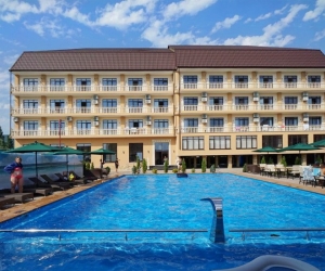 Golden Resort отель